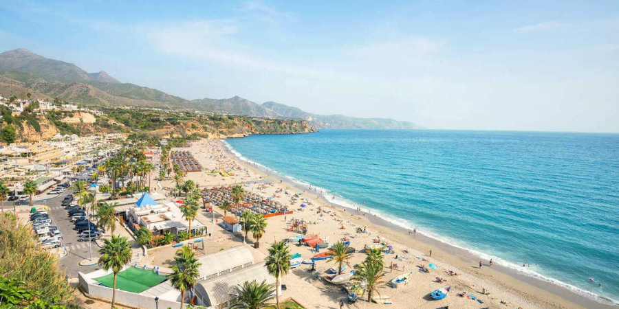 Best Time to Visit Playa Andaluza Spain