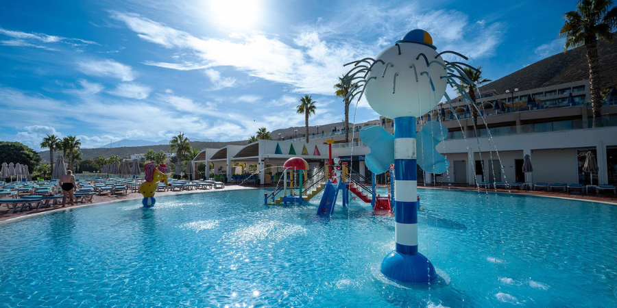Is Playa Andaluza Good for Families